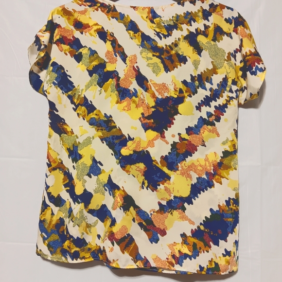 Daisy Fuentes EUC Women's V-neck Ruffle Blouse, Small, Cap Sleeve - Picture 8 of 8